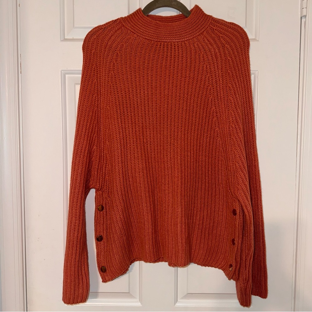 HYFVE orange thick knit push button sweater oversized S